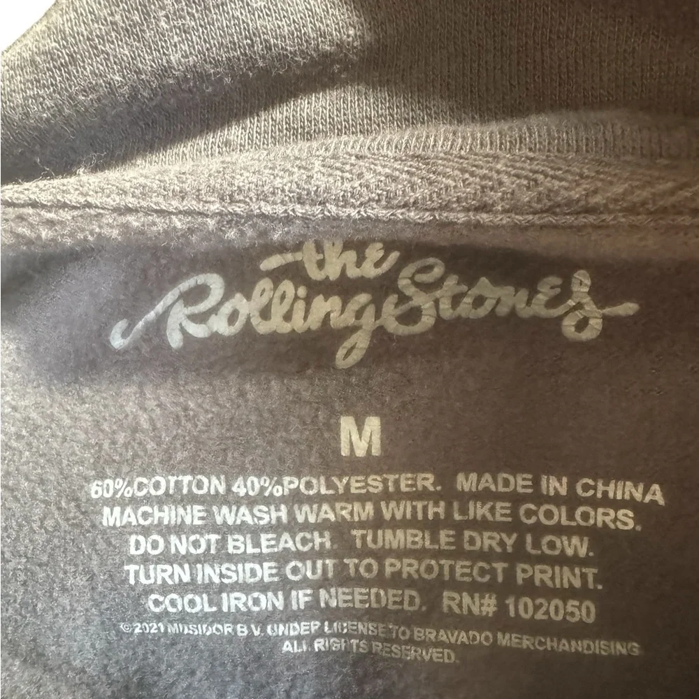 Rolling Stones grey quarter zip crop long sleeve top - Picture 2 of 4
